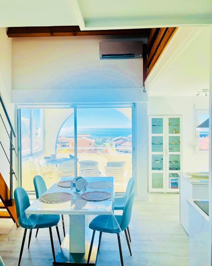 La Sirene - Loft Moderne Et Lumineux Avec Vue Panoramique Sur Mer Mediterranee Et Port De Plaisance 弗龙蒂尼昂 外观 照片